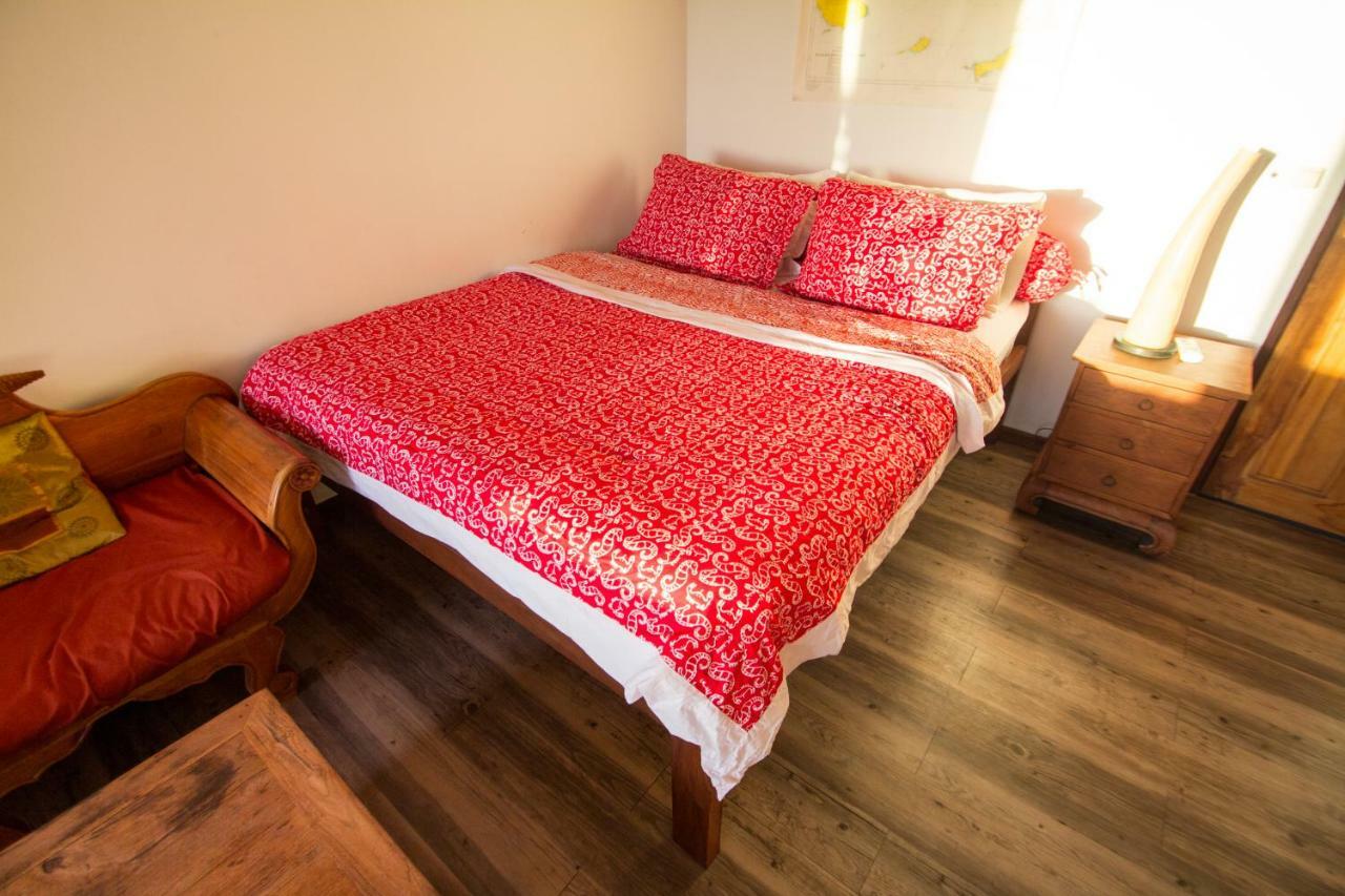 Boa Hill Surf House Hotel Nembrala Eksteriør billede